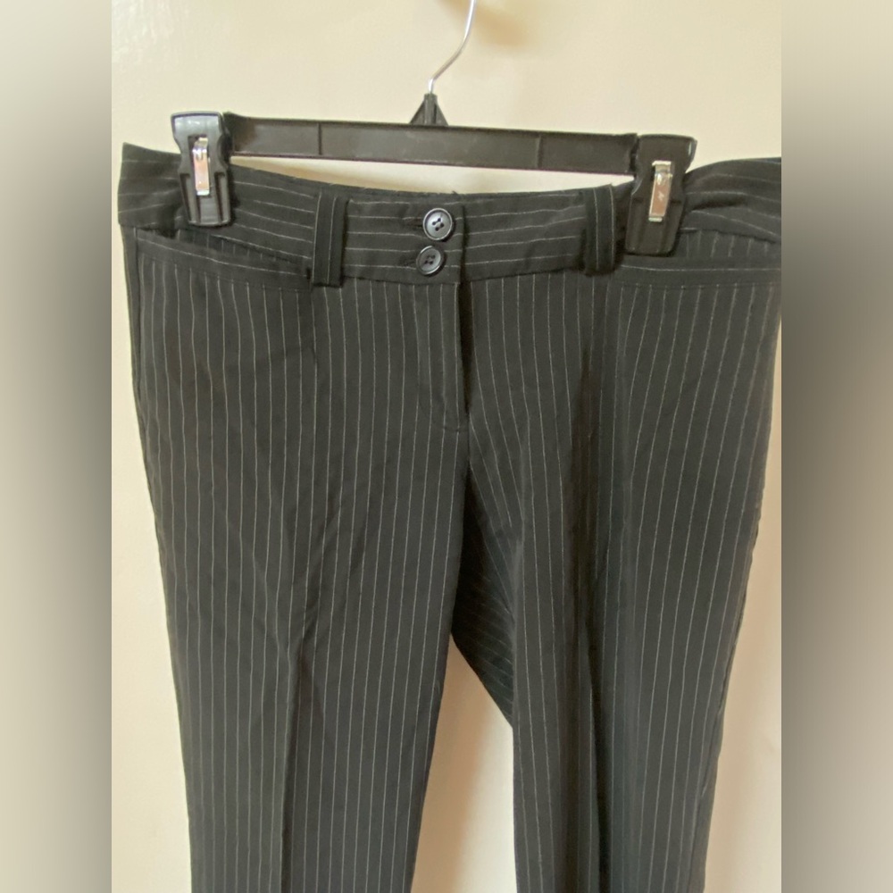 Dona White And Black Striped Dress Pants (f)